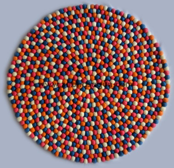 Woolen Felt Ball Rug