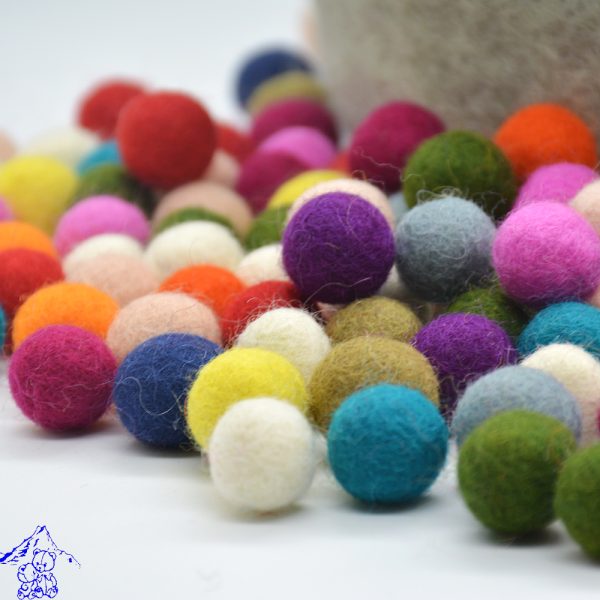 1.5 cm Felt Balls | Felt Pompom - Image 5