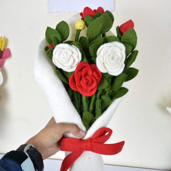 Handmade Felted Colorful Bouquet | Suitable for Valentine | 100% wool - Image 3