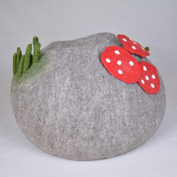 Natural Cat Cave with Mushroom, Lady Bug and Grass XL Size - Image 4