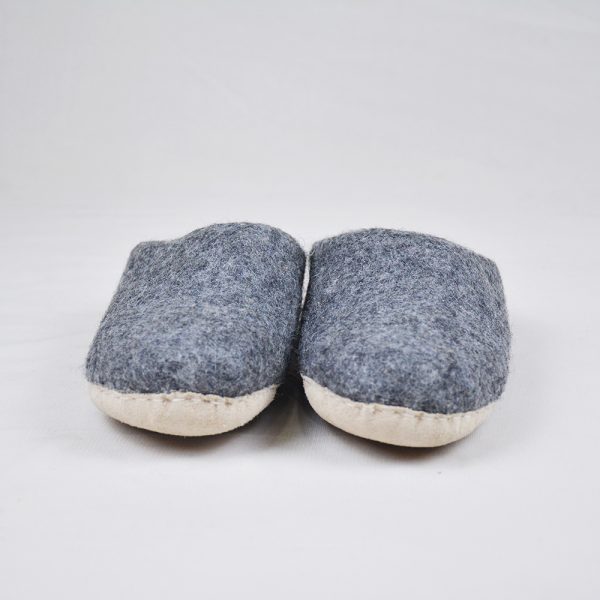Grey Felt Winter Slippers for indoor use
