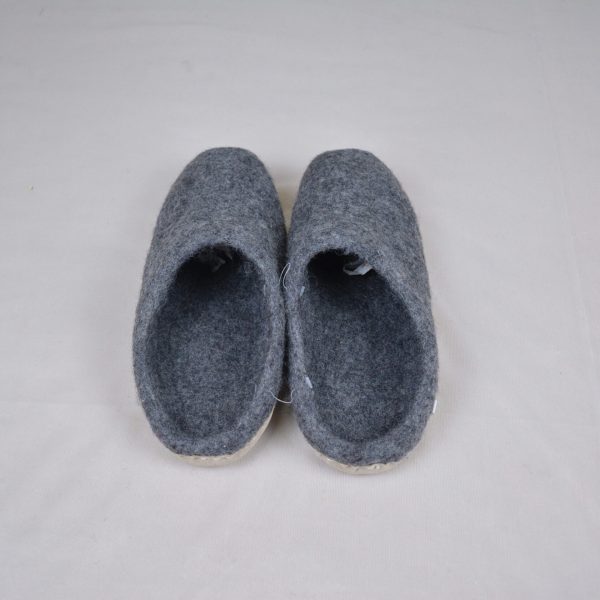 Grey Felt Winter Slippers for indoor use - Image 4