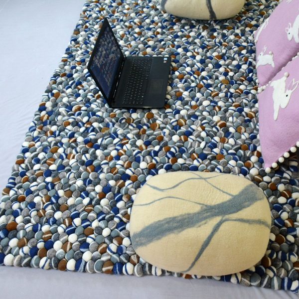 Luxury Wool Felt Pebble Rug | High Quality Rug For Indoor - Image 5