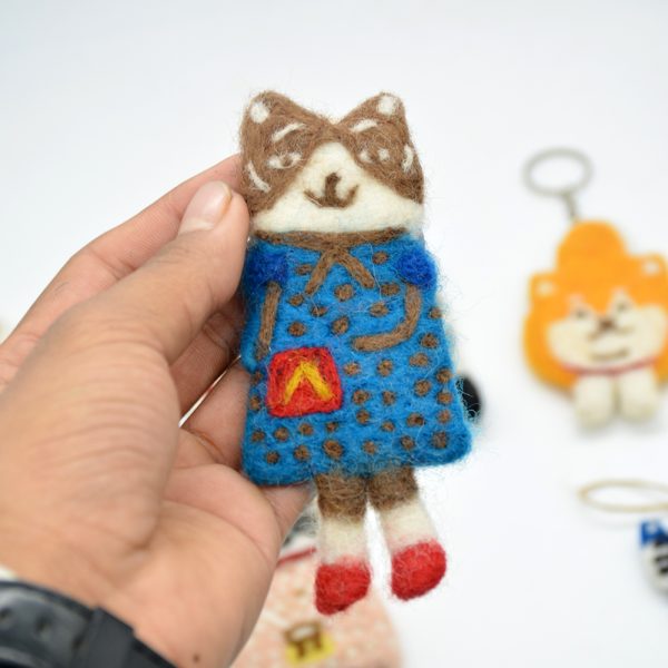 Handmade Felt Cat Keyring | Manufactured Using 100% Wool | Animal Keyring - Image 6