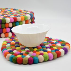 Felt Ball Oval Trivet | Trivet for Table Top Protect
