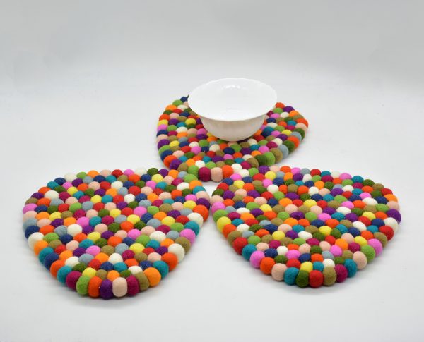 Felt Ball Oval Trivet | Trivet for Table Top Protect - Image 4