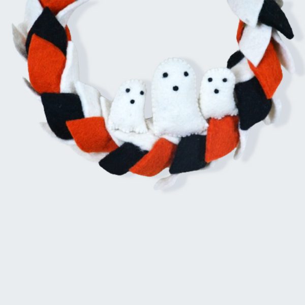 Eco Friendly Wool Felt Leaf Wreath for Halloween and Autumn Decoration - Image 4